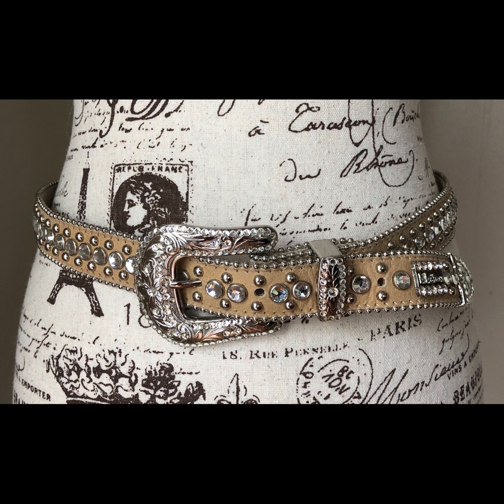BB Simon clear crystal belt